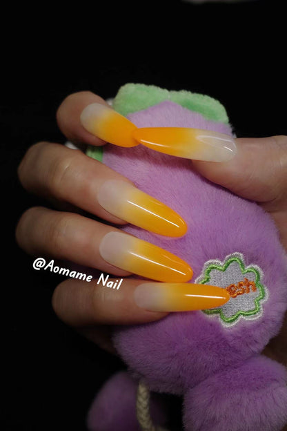 ORANGE JUICE-PRESS-ON NAILS