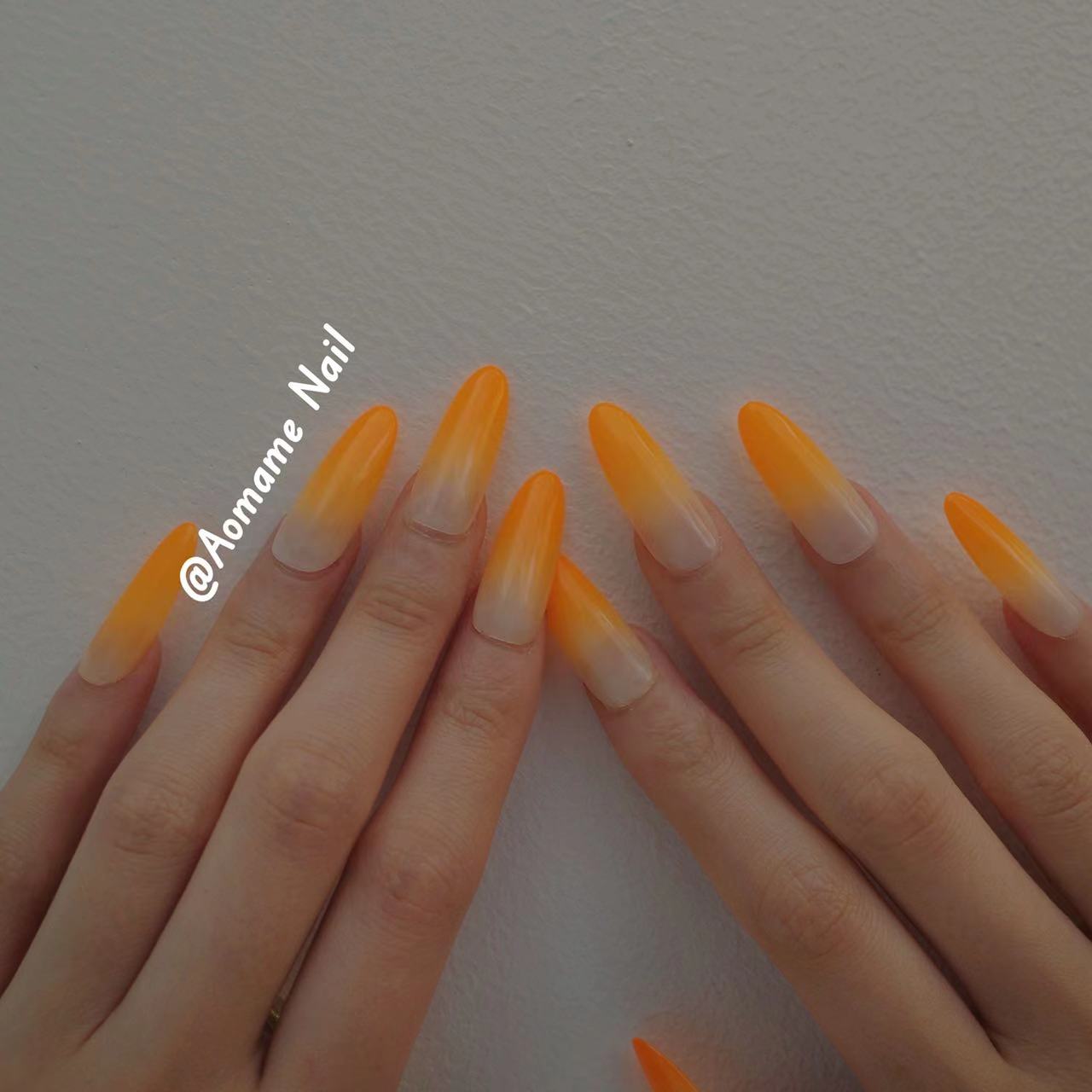 ORANGE JUICE-PRESS-ON NAILS